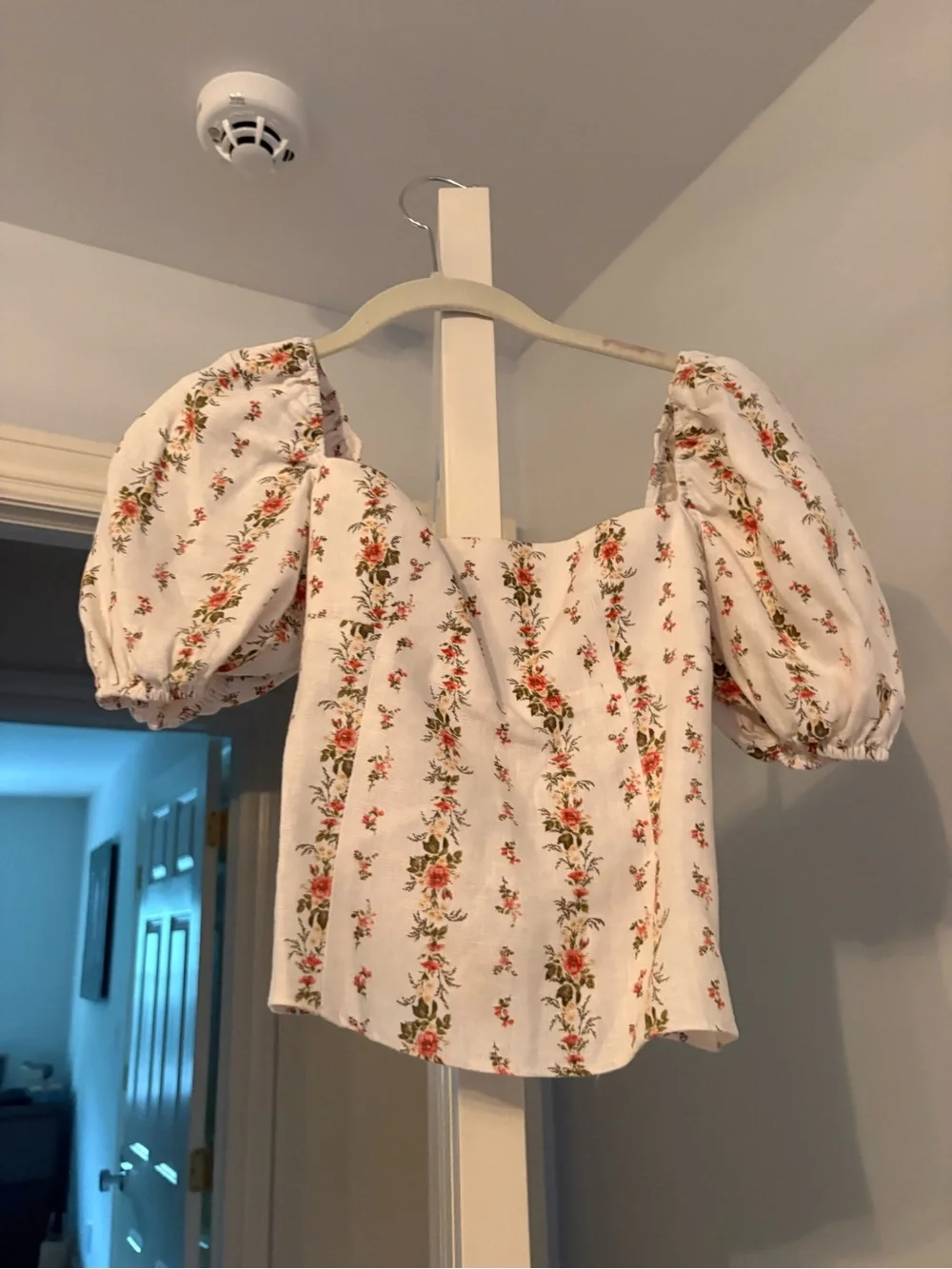 Reformation White Puff-Sleeve Floral Square-Neck Top